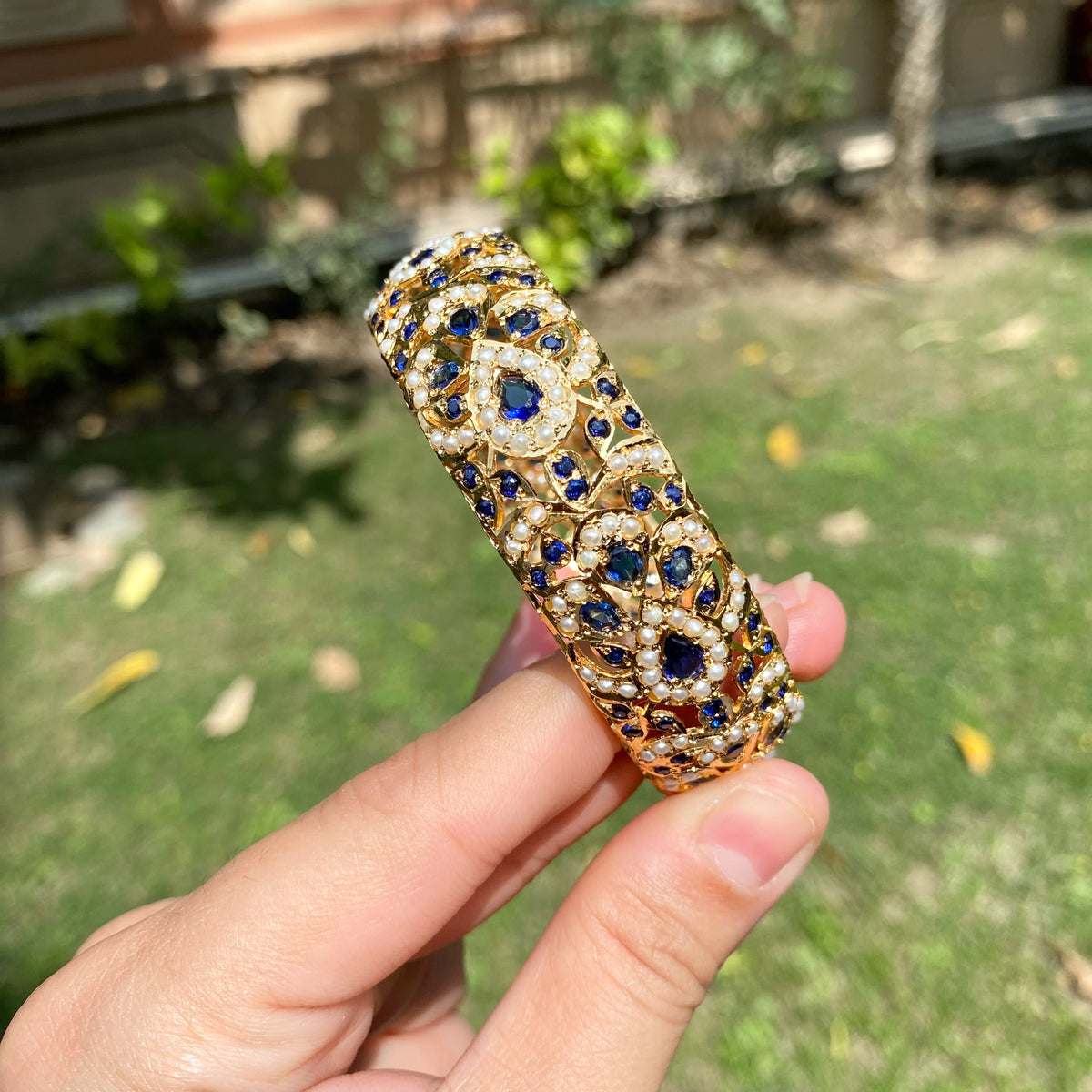 Single Jadau Kada in Navy Blue Stones & Pearls BG 187