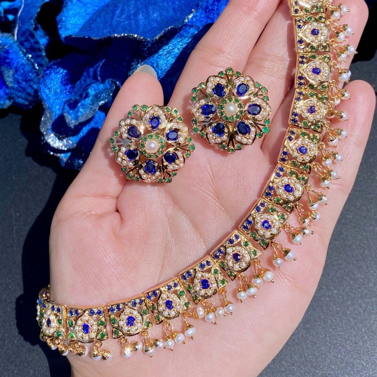 jadau necklace with studs