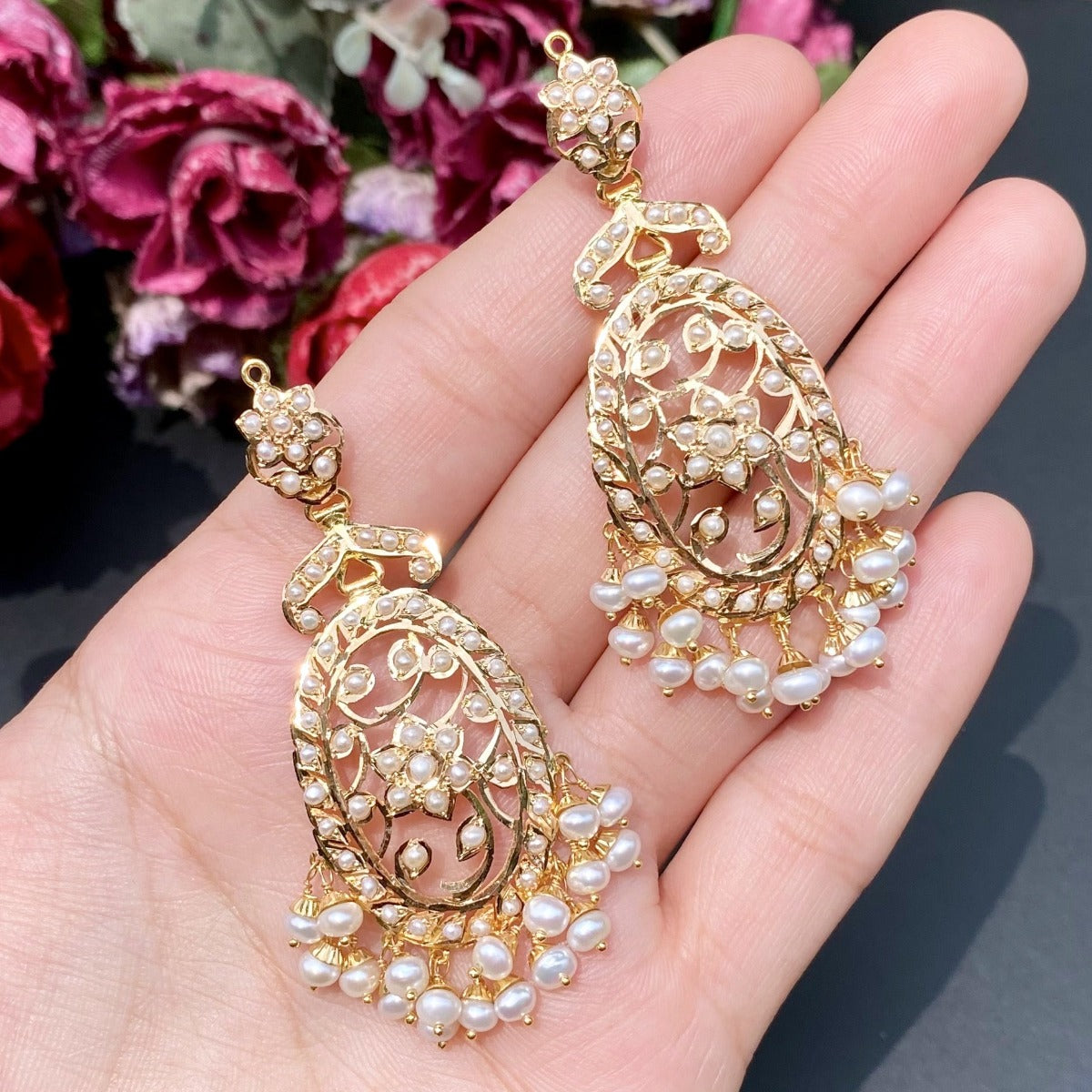 gold earrings under 1 lac