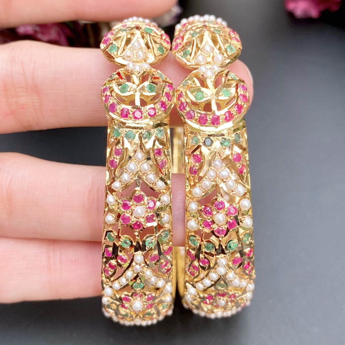 gold plated bangles in rajasthani design