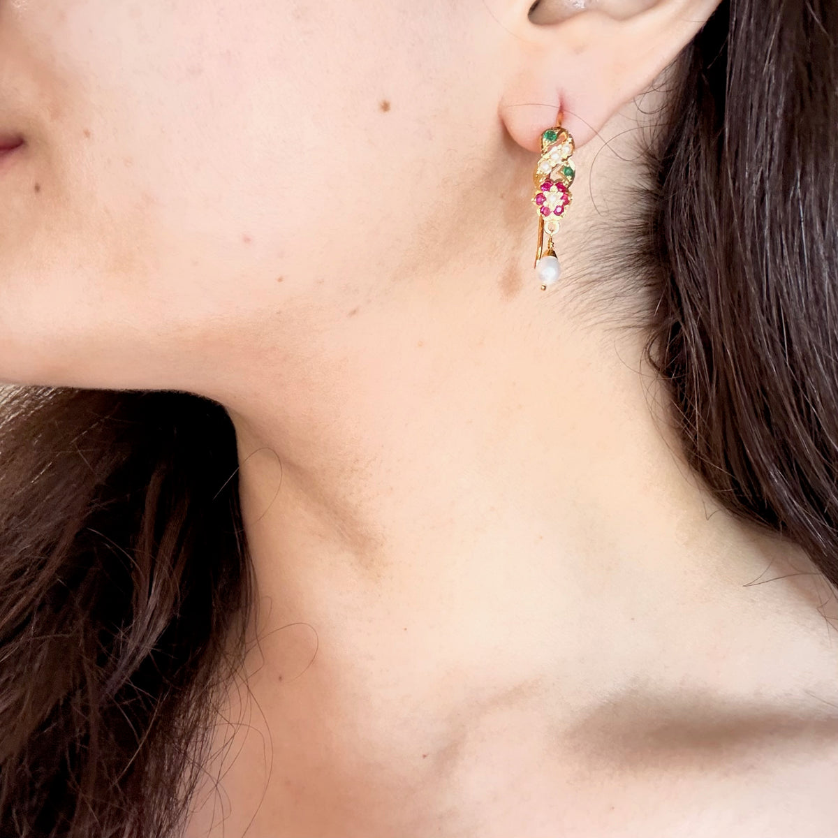Dainty Sui Earrings | Gold Plated on 925 Silver ER 812