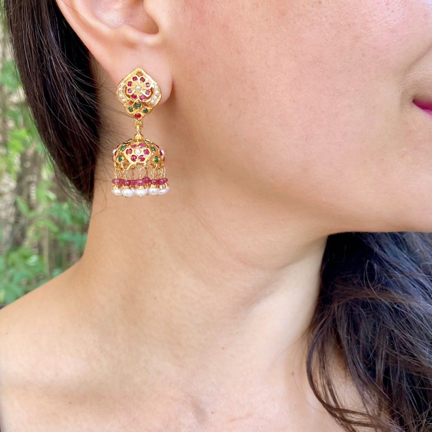 SMALL JHUMKIS IN GOLD