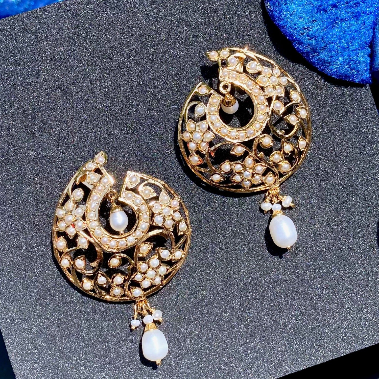 elegant pearl jewellery