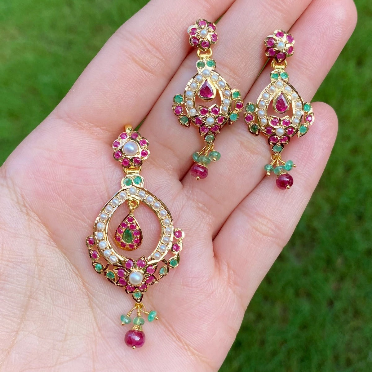 Shop real Gold Pendant and Earring Sets