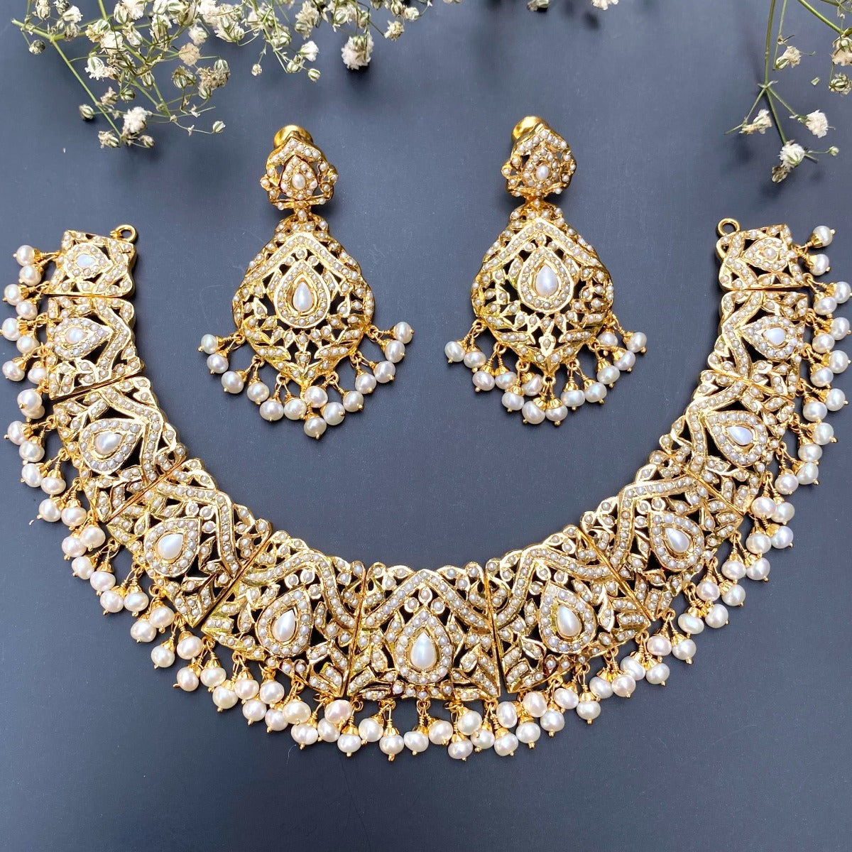 traditional punjabi jewelry in pearls