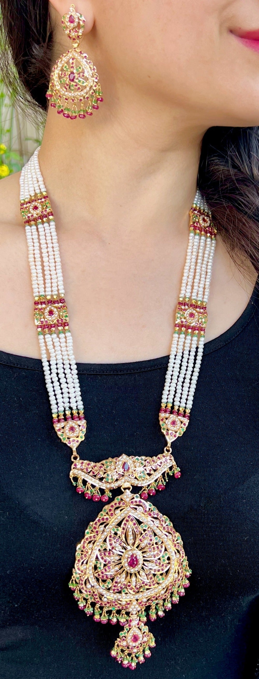rajasthani long necklace in 22k gold