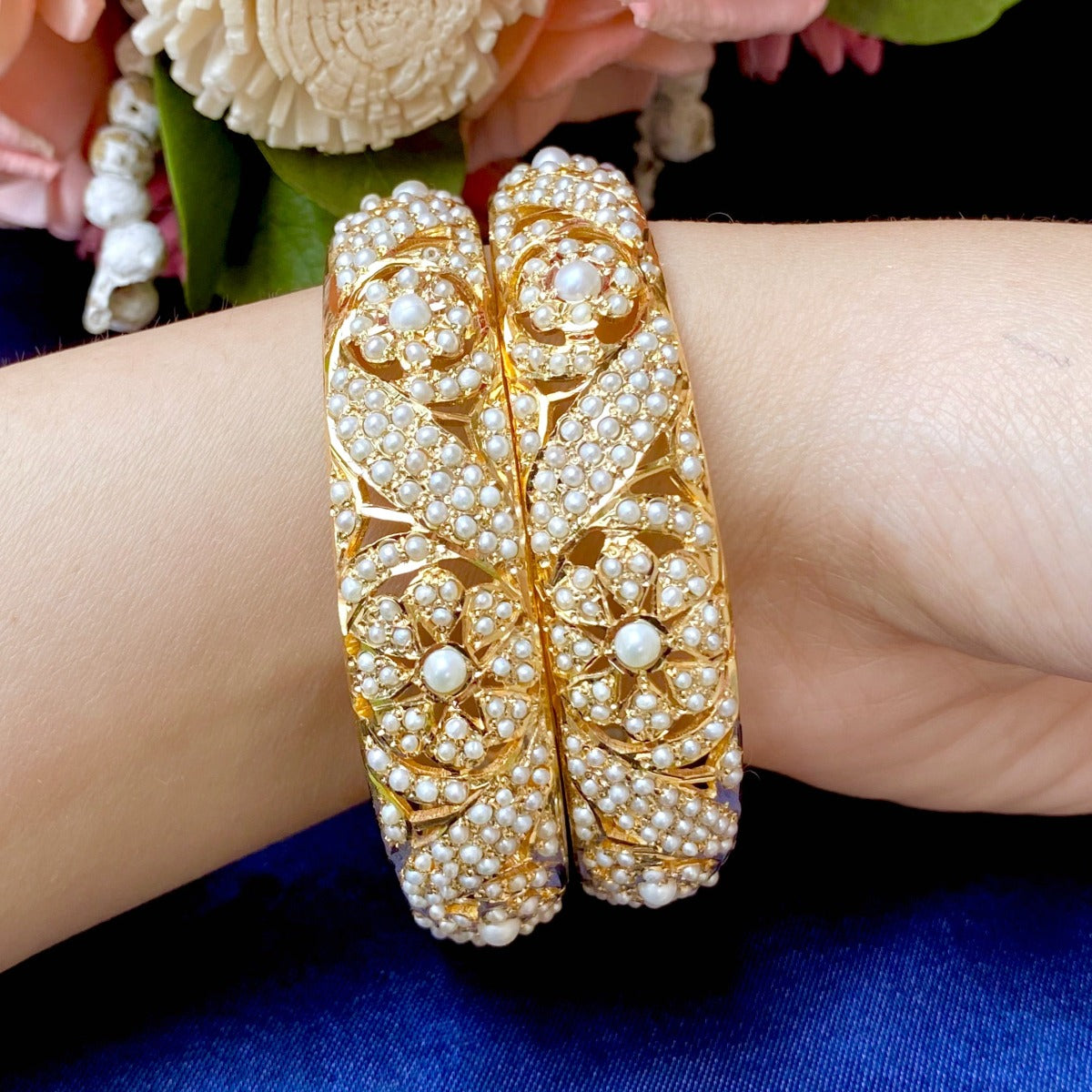 pearl studded bangles in mughal design