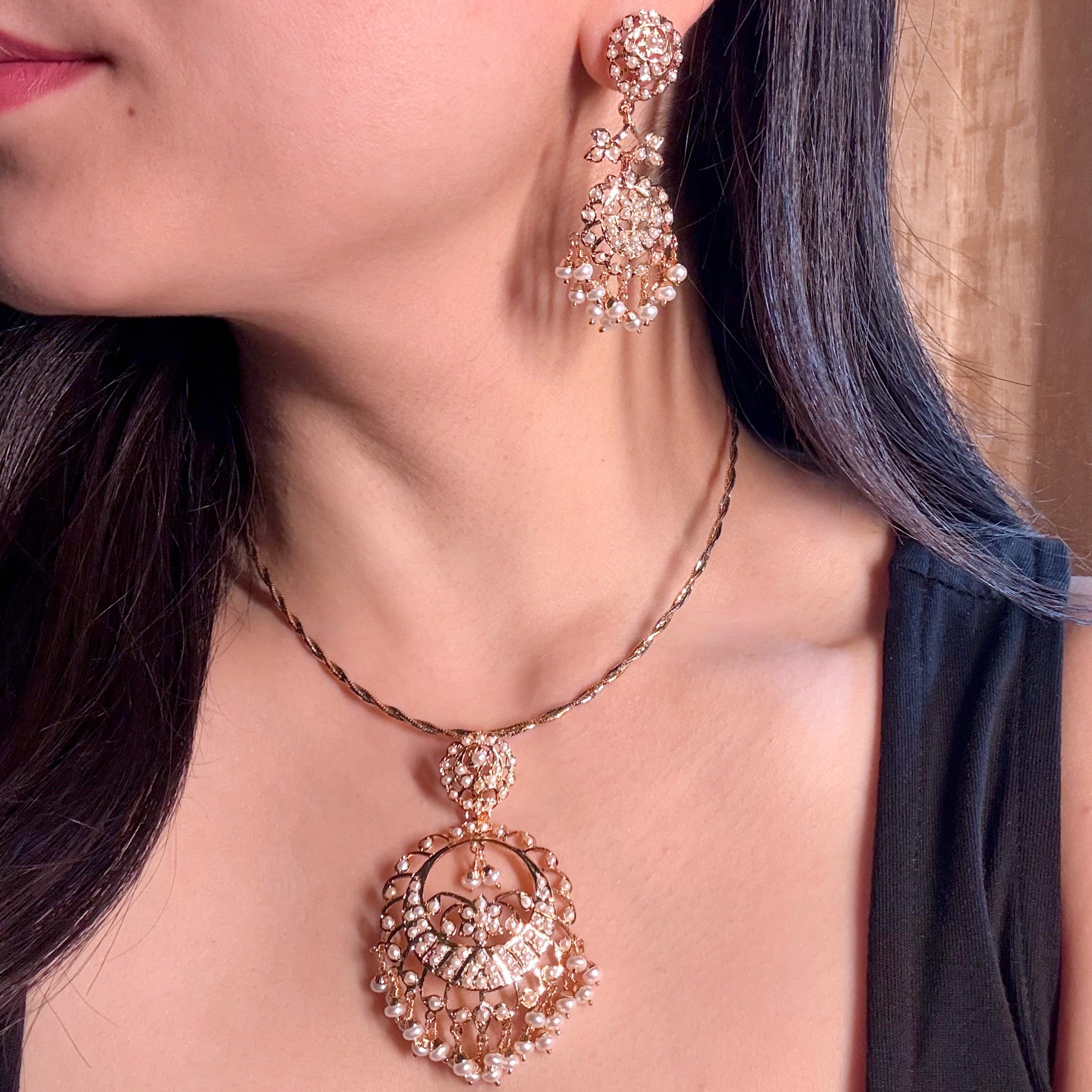 Exquisite Pearl Locket & Earrings Set | Gold Plated on Silver PS 130