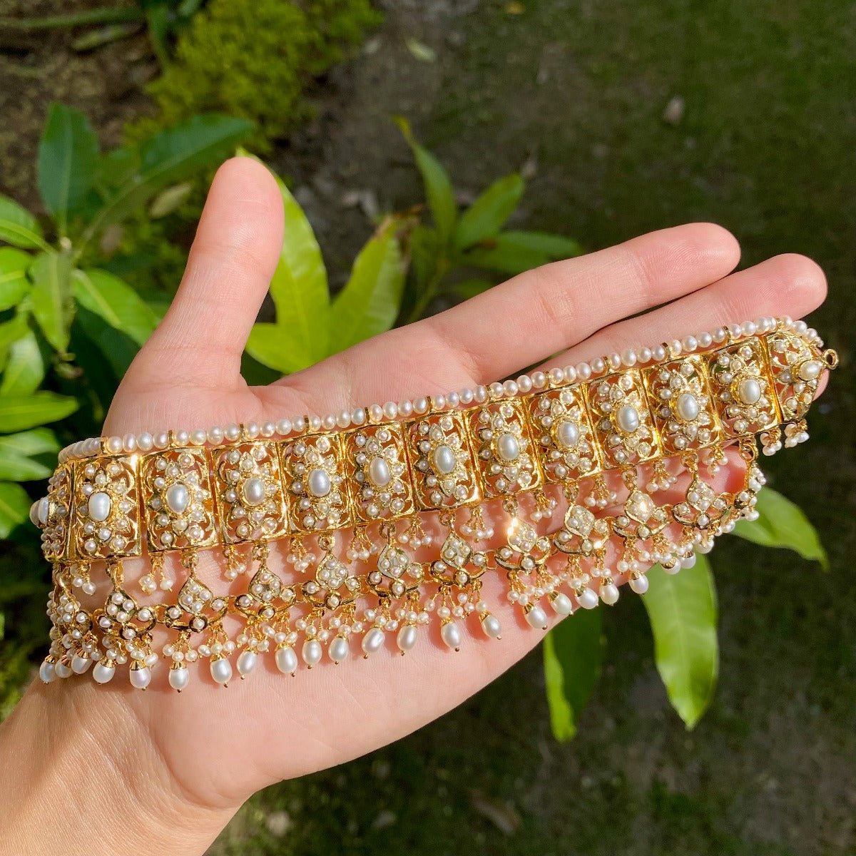 bridal choker set in pearl For Destination Wedding