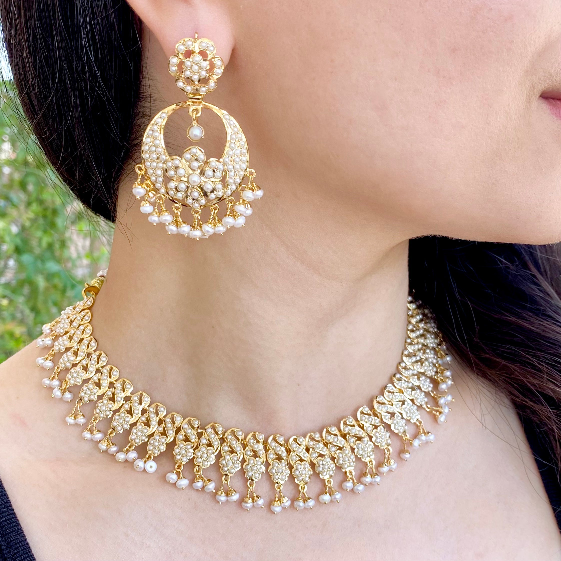 jadau set gold plated with real pearls