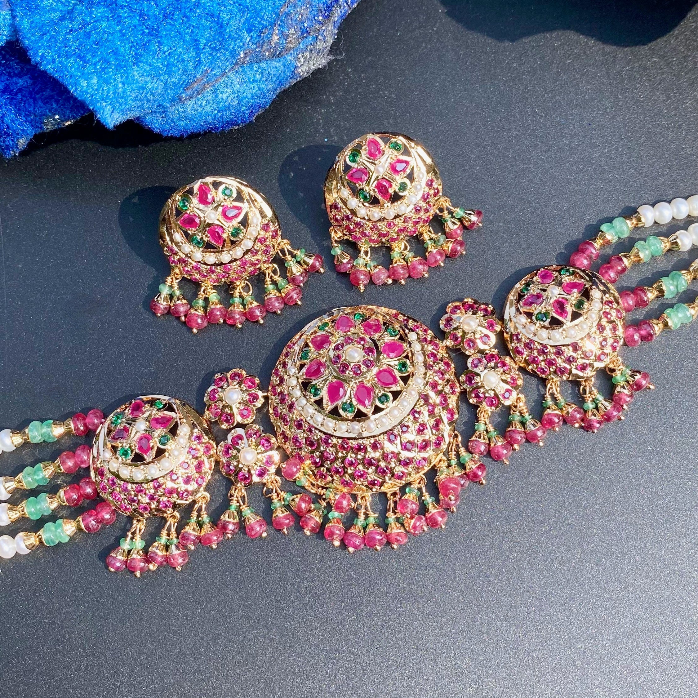 gold plated jadau choker
