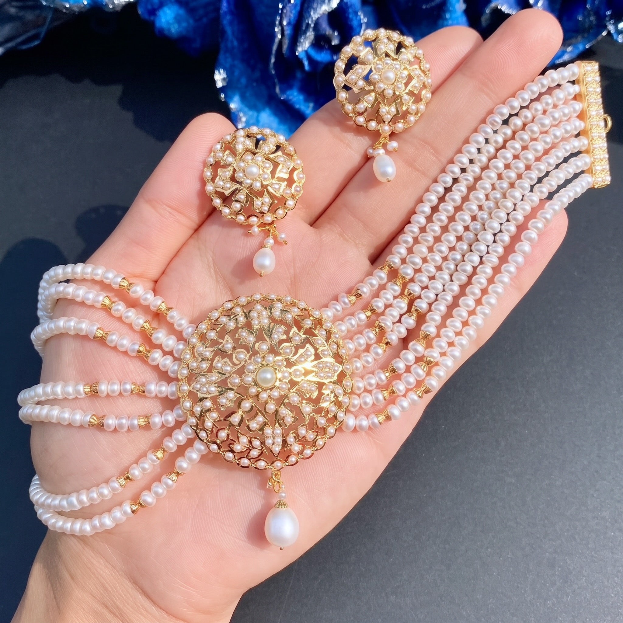 jadau choker set with freshwater pearls on silver