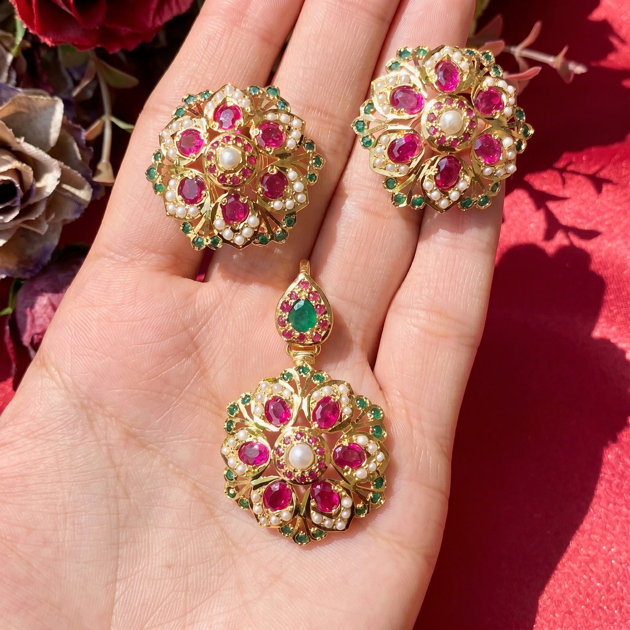 Multicolored Jadau Pendant Set in Gold Plated Silver PS 017