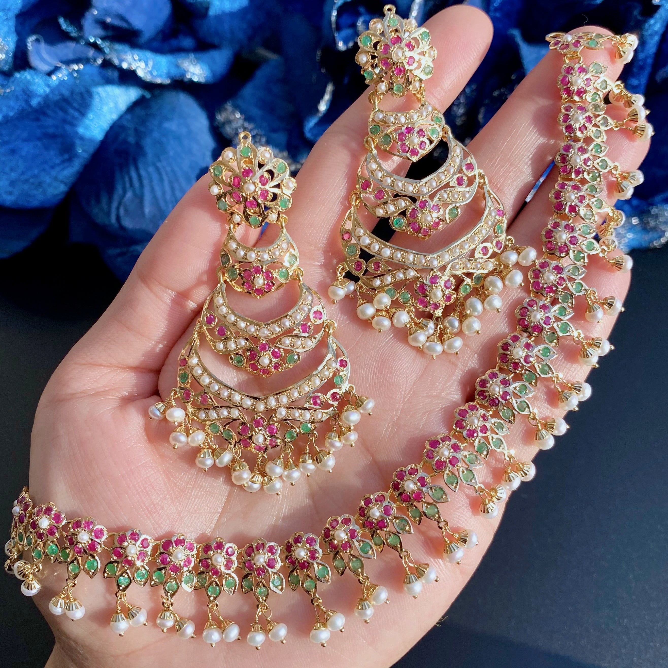 classic-jadau-necklace-set.jpg