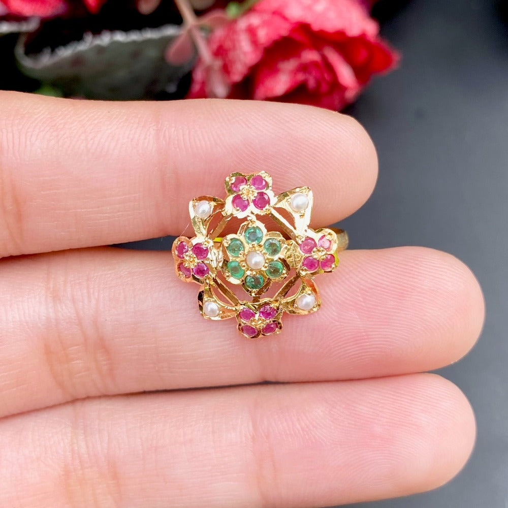 dainty gold ring