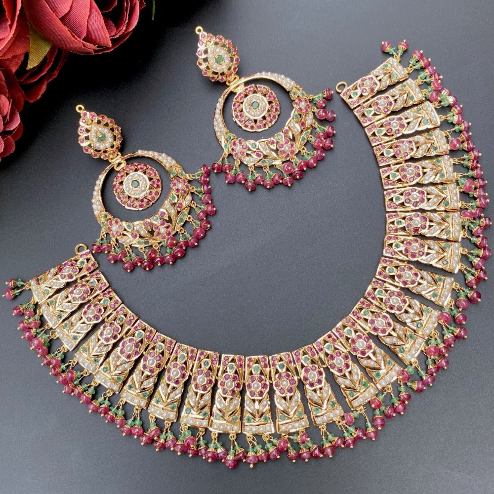 tanishq jadau neckalce set in gold