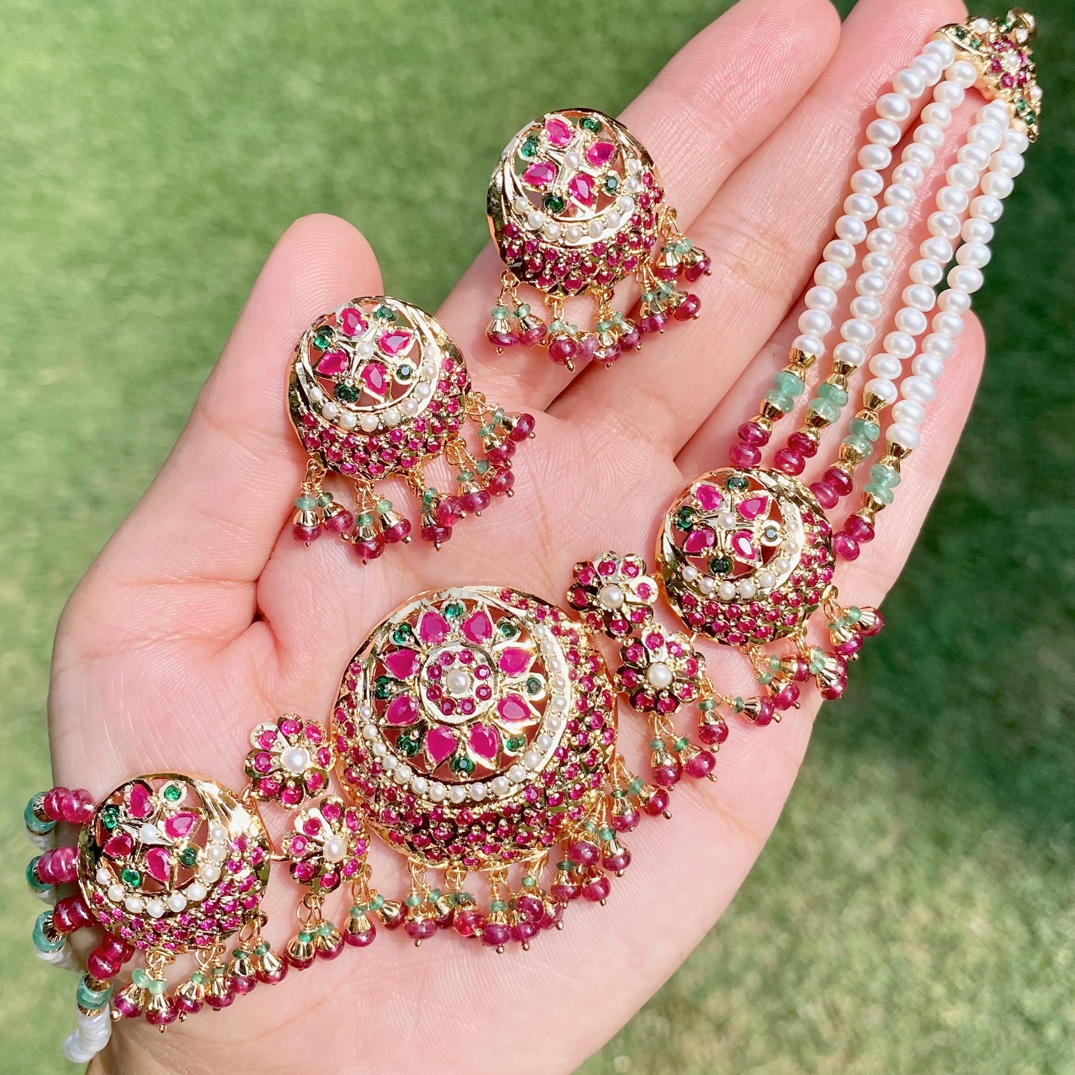 gold plated jadau choker