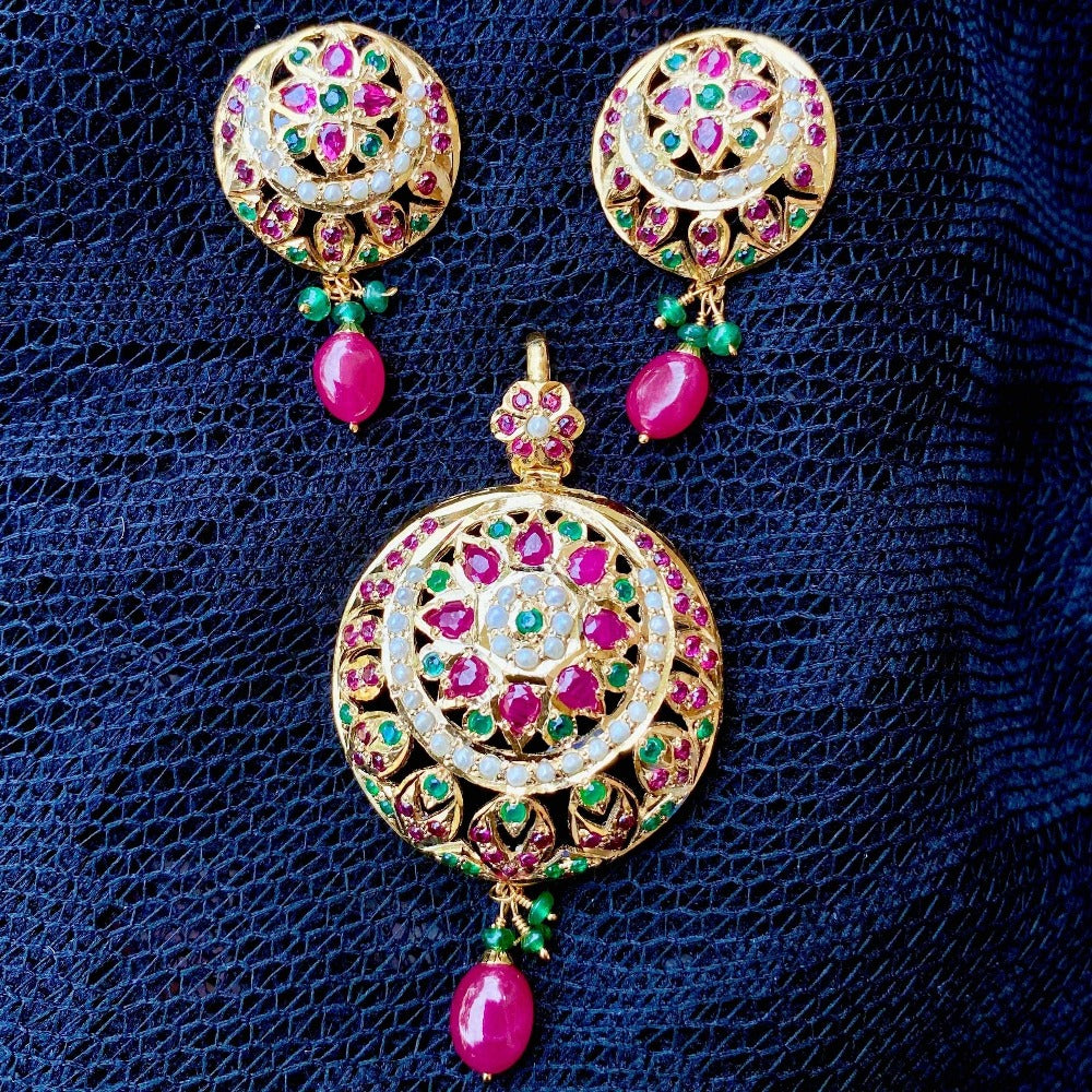 Multicolored Jadau Pendant Set in Gold Plated Silver PS 027