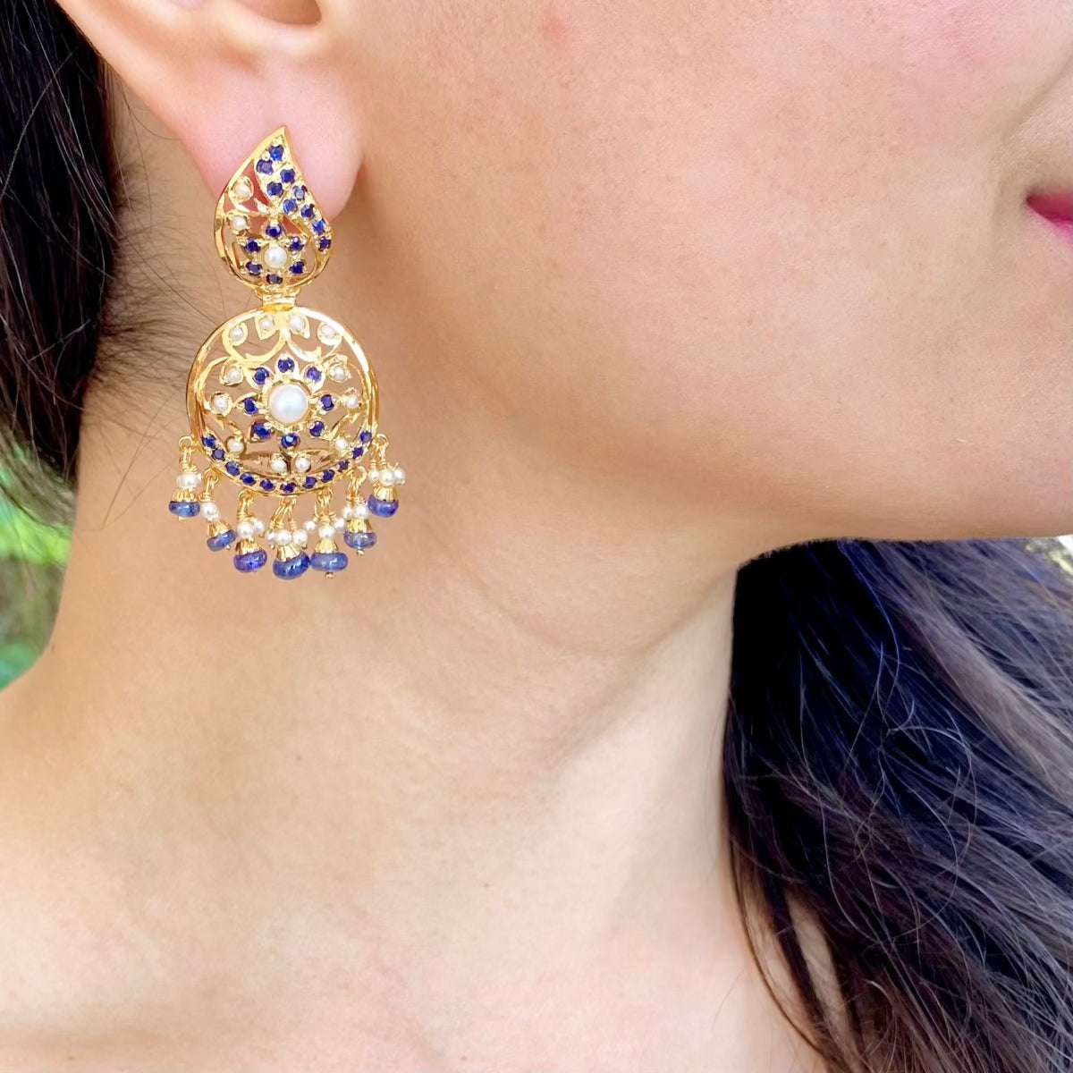 gold plated jadau earrings under 10000