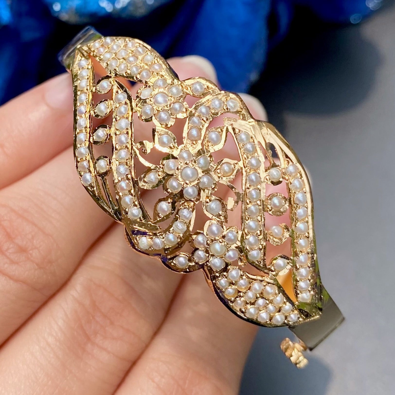 Sleek Pearl Bracelet For Women | Jadau Jewelry