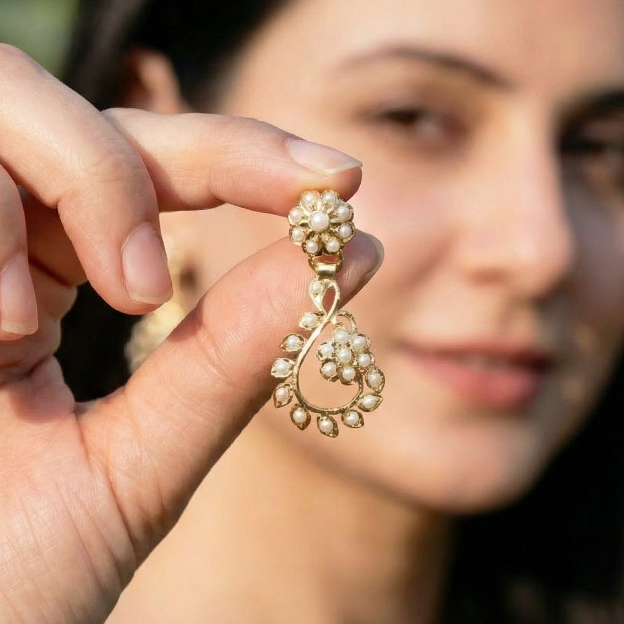 सुंदर झुमके | ताजे पानी के मोती | स्टर्लिंग सिल्वर ER 564