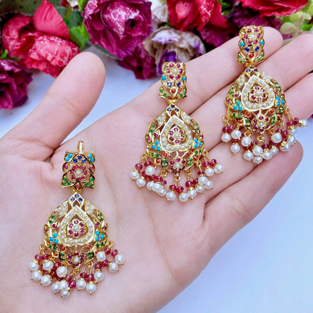 navratan pendant set on silver with gold plating