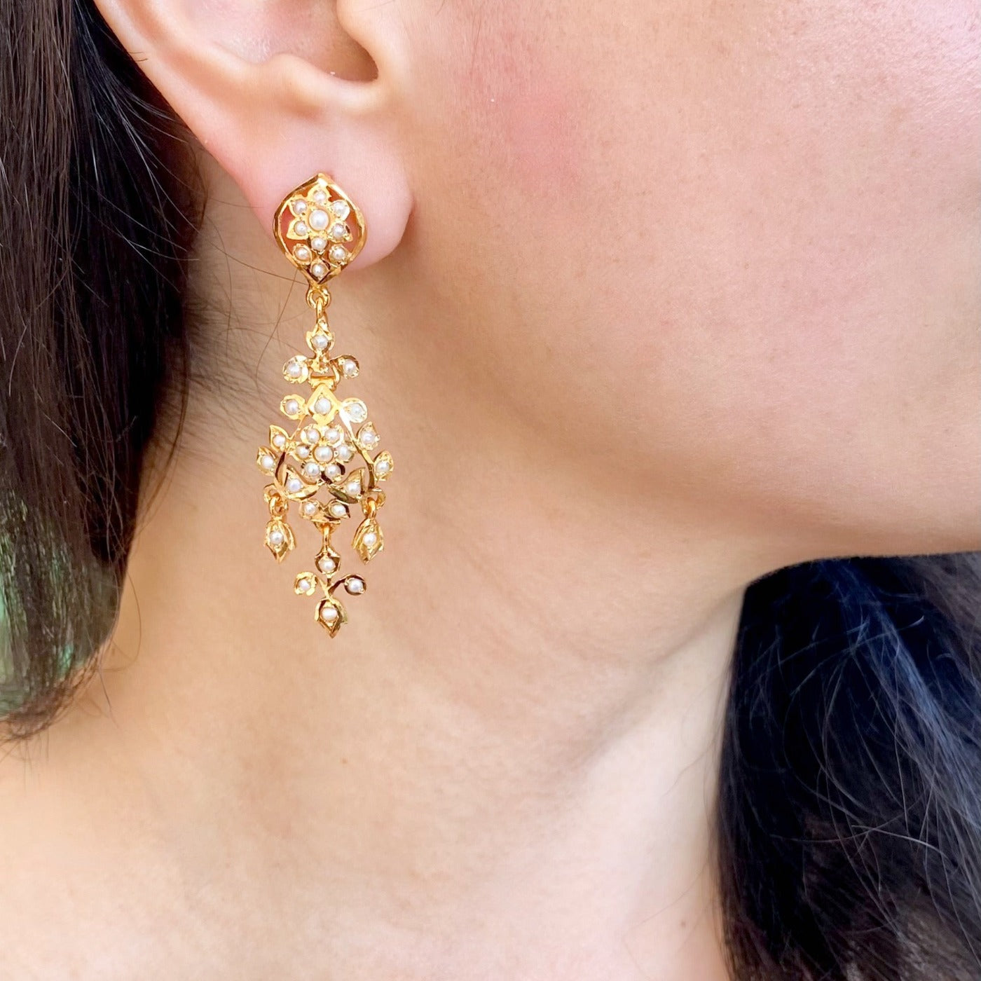 pearl earrings for gifting