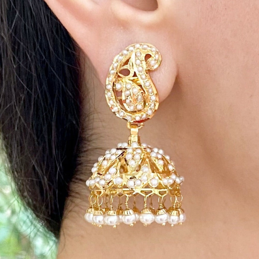 pearl jhumka gold