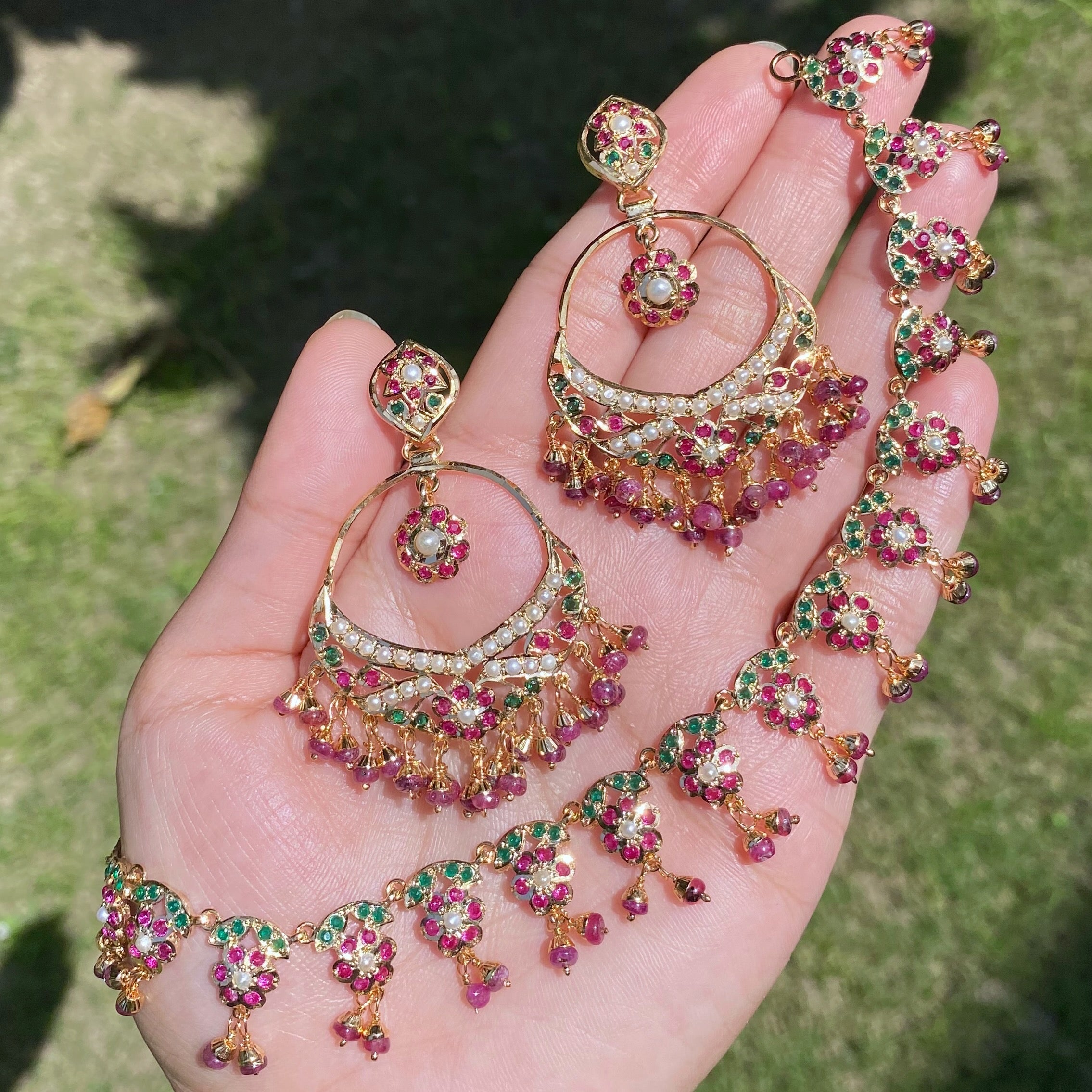 ruby emerald necklace set