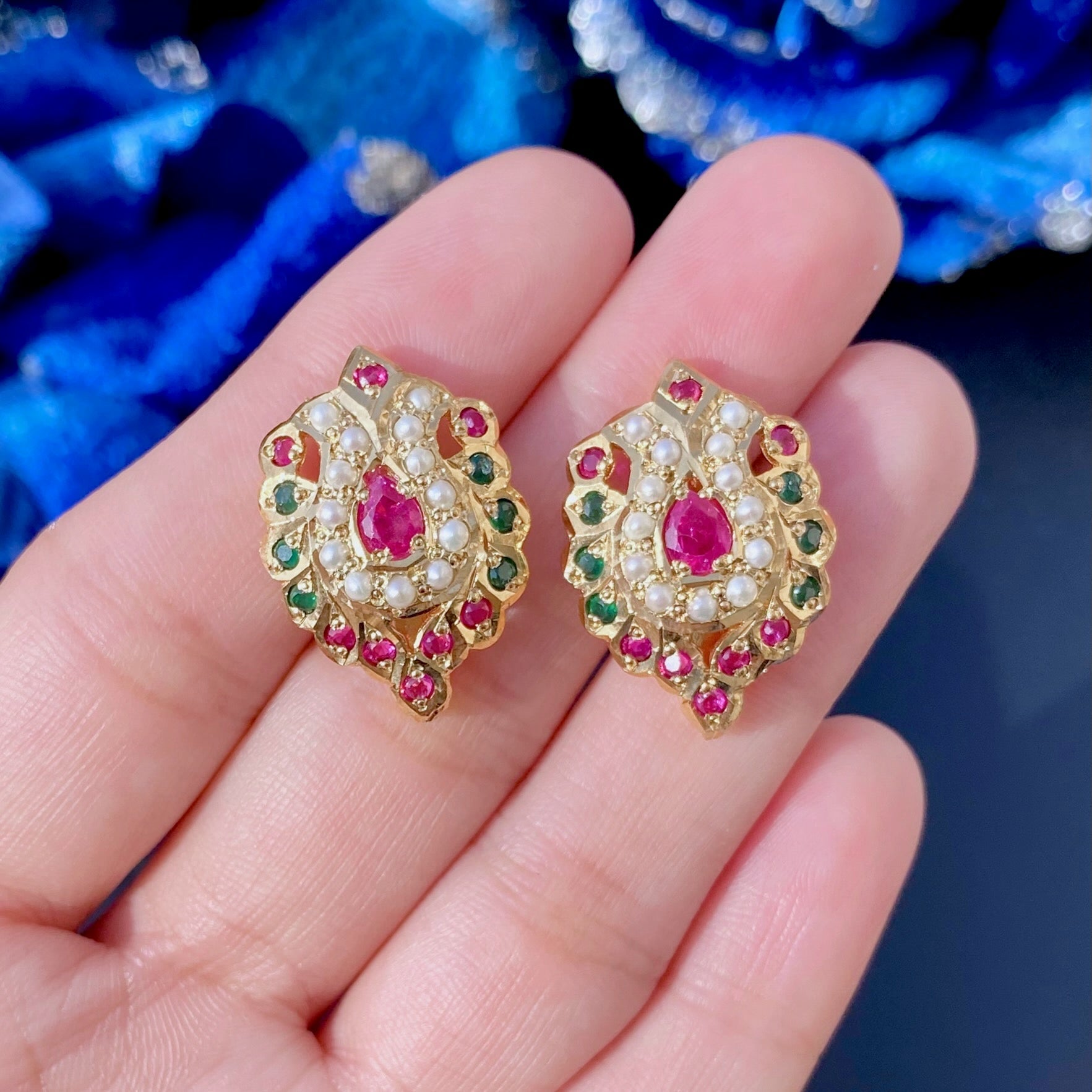 simple sober jadau studs
