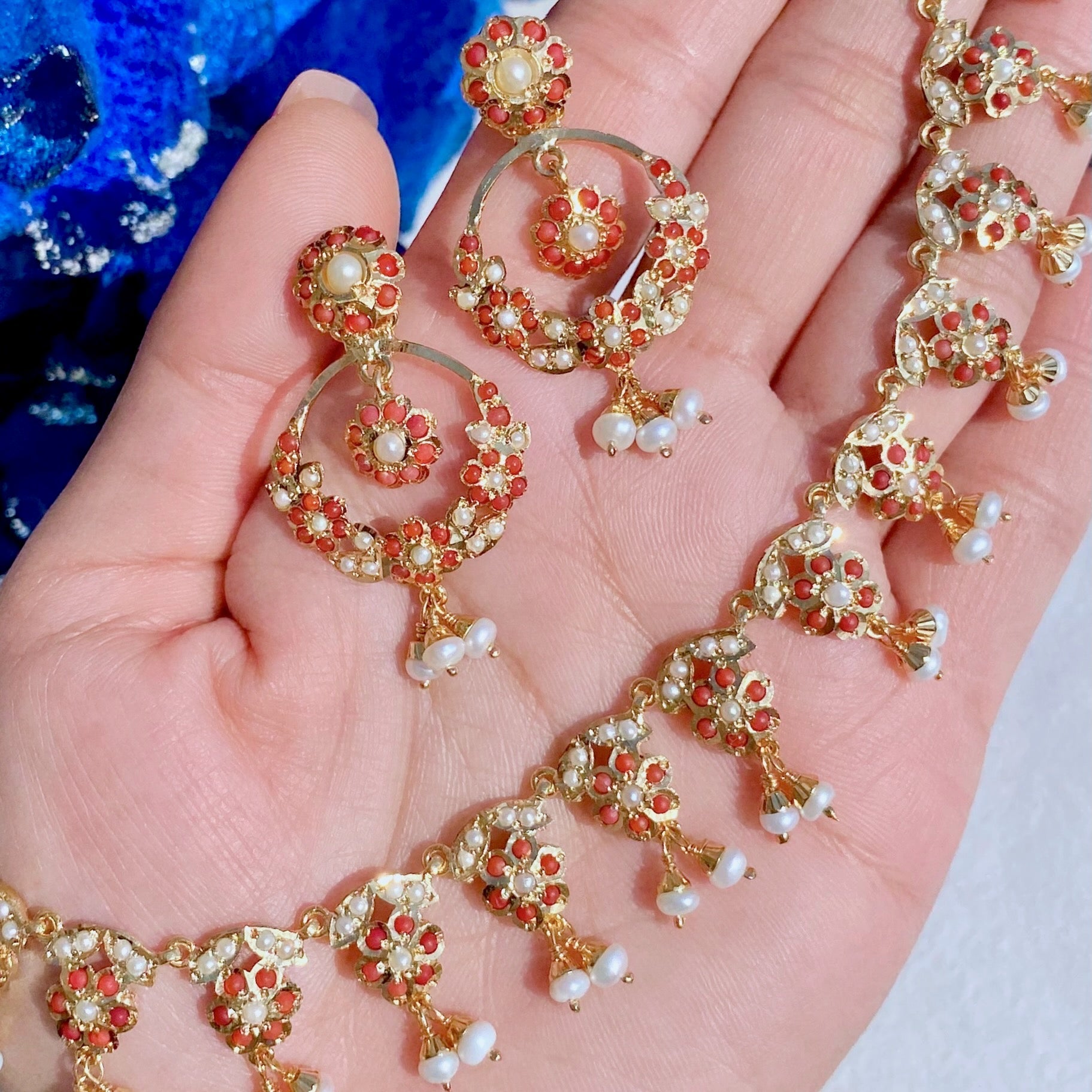 sleek-coral-necklace.jpg