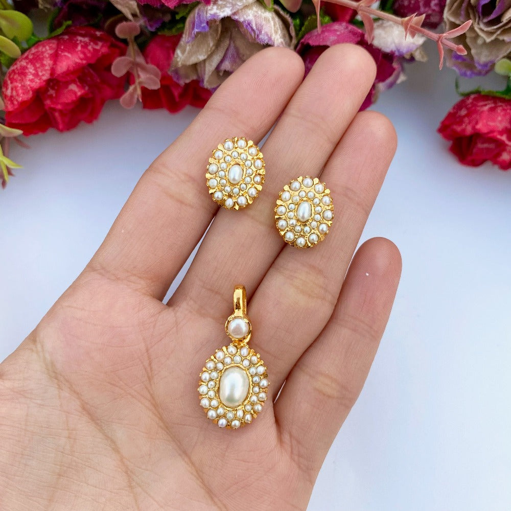 small pearl pendant set gold plated silver