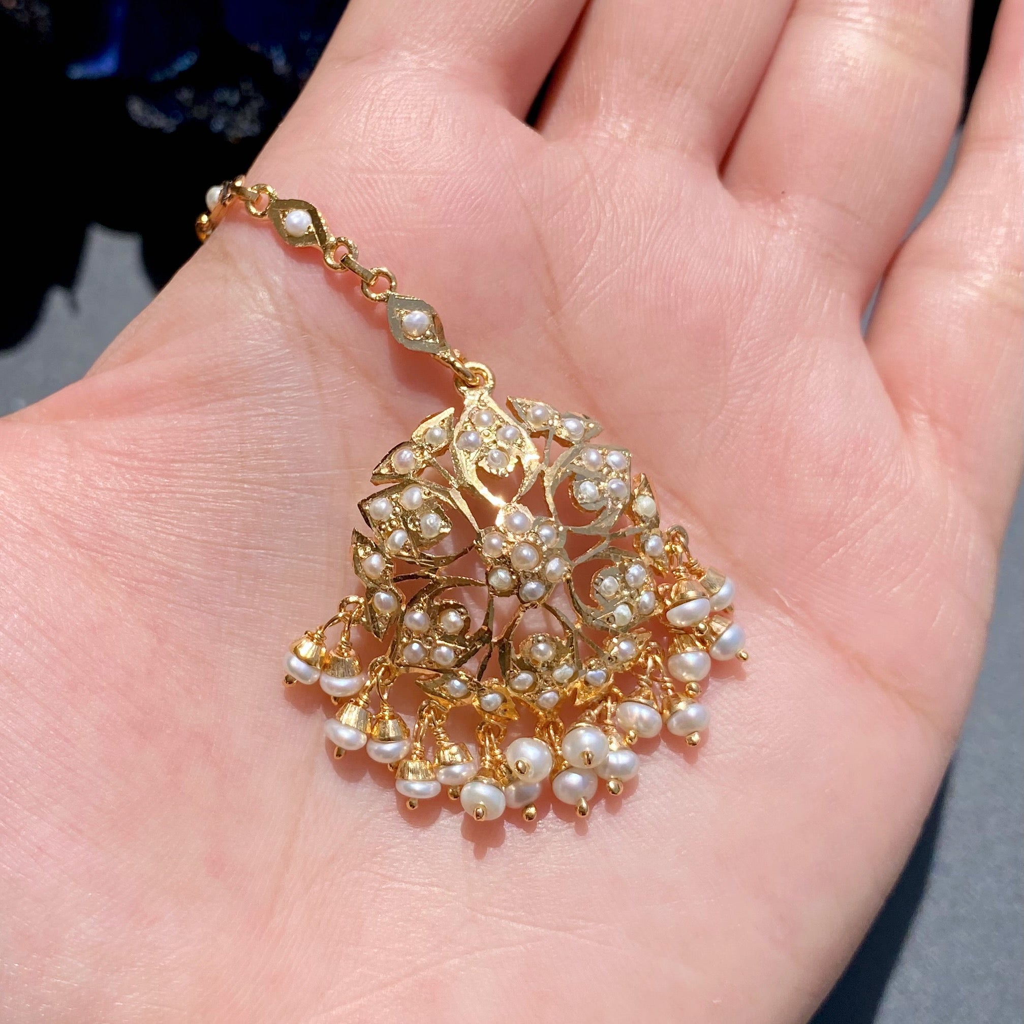 Small Round Maang Teeka | Authentic Pearls & Silver Tikka