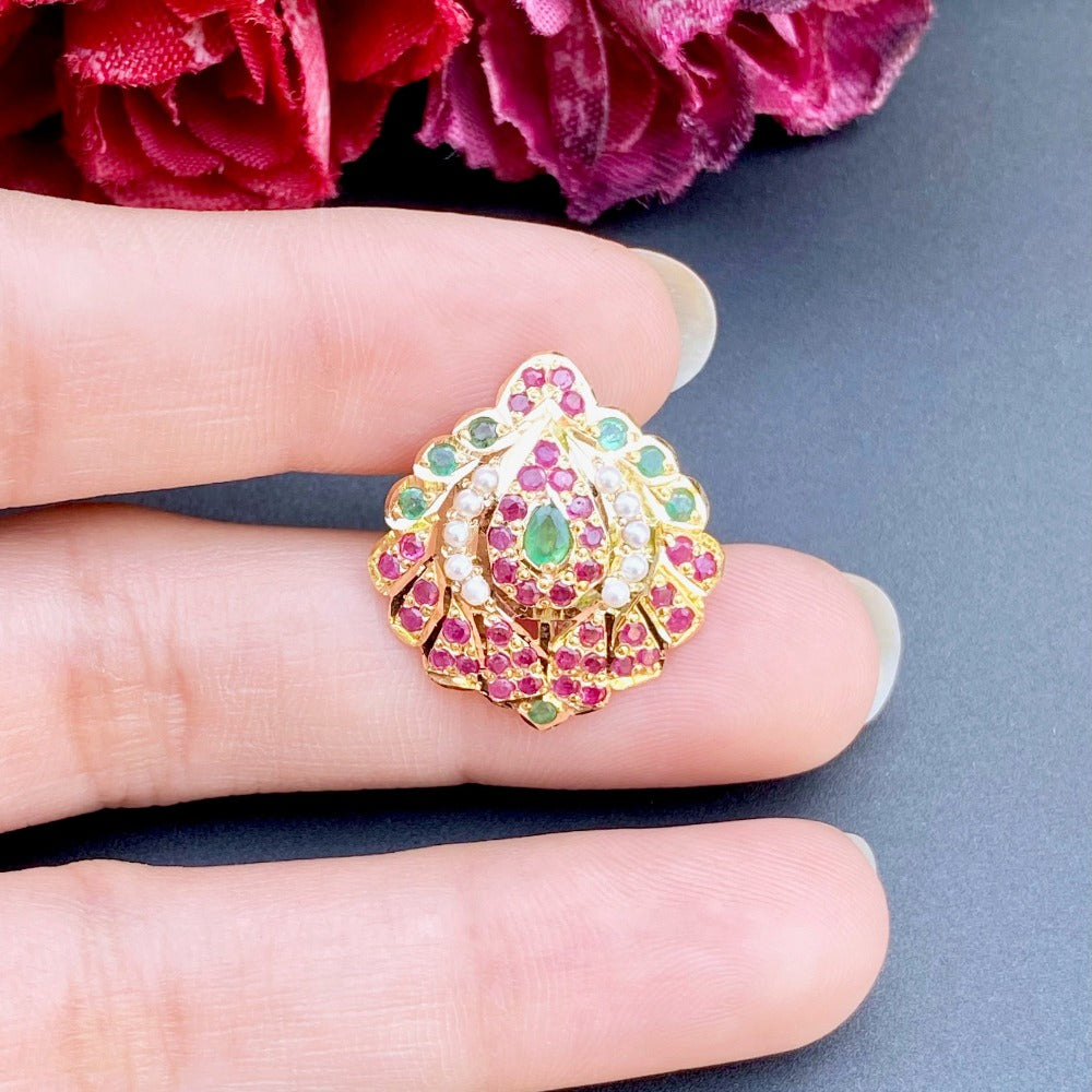 small stone studded gold ring