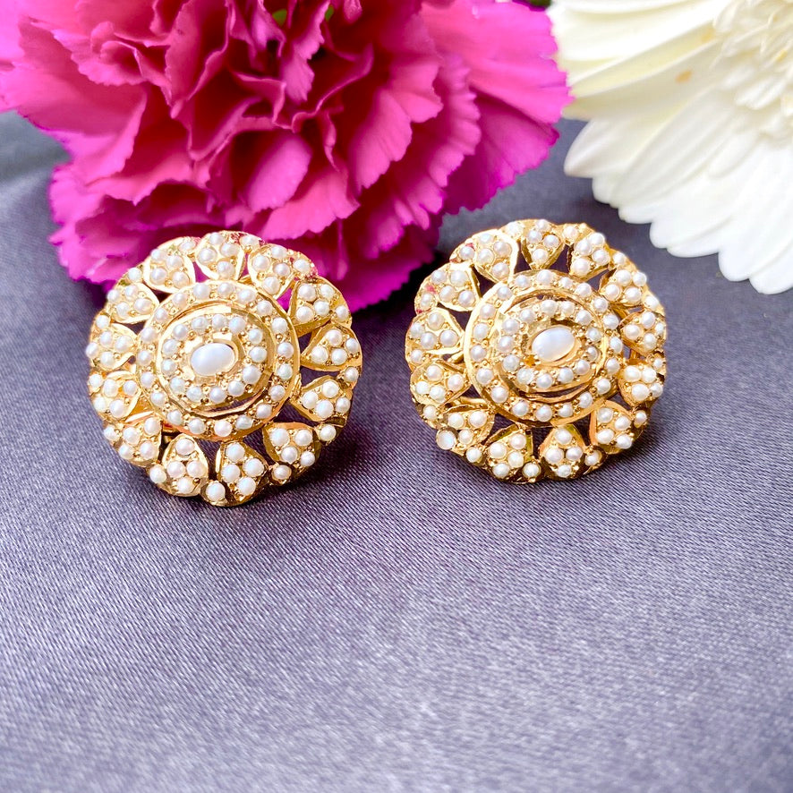 pearl earrings tops under 100000
