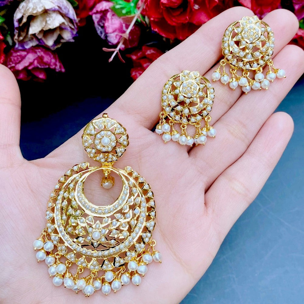 gold plated pendants set under 15000