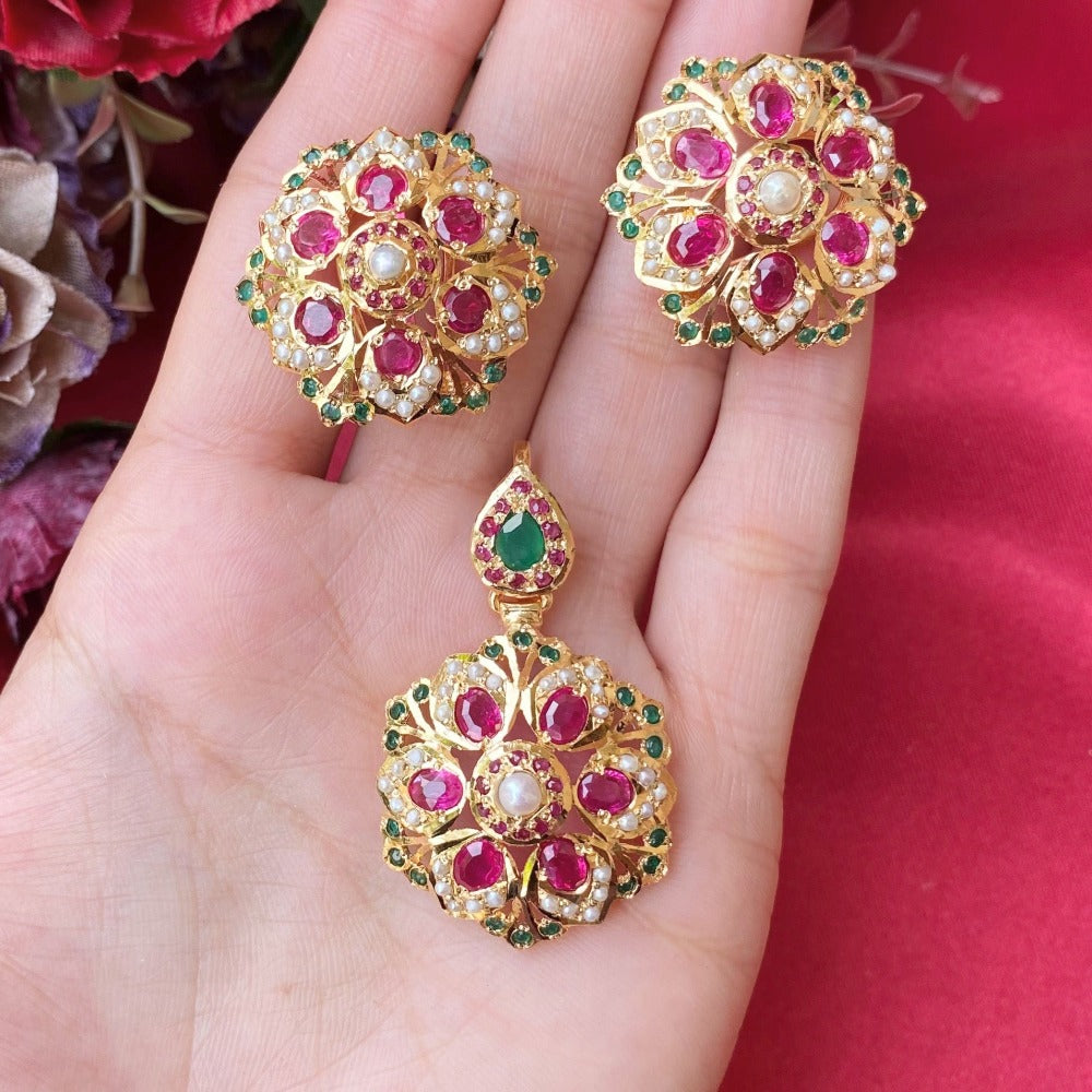 gold plated ruby pendant set