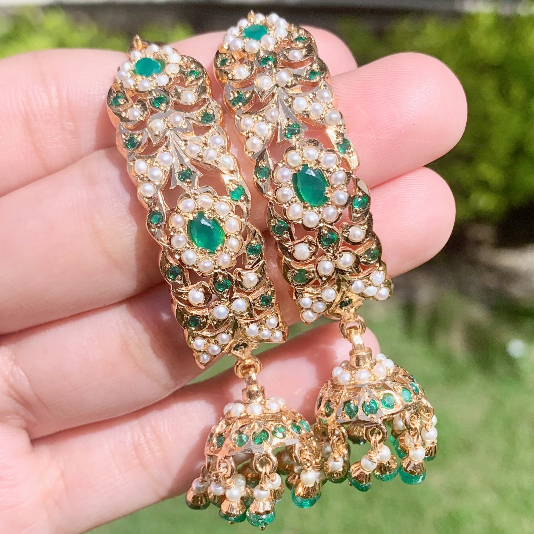 traditonal punjabi dandi jhumki in emerald