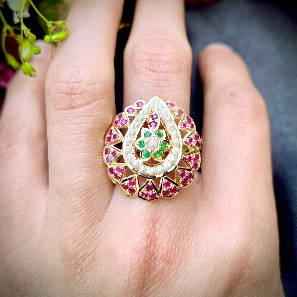 exquisite ruby emerald ring for women
