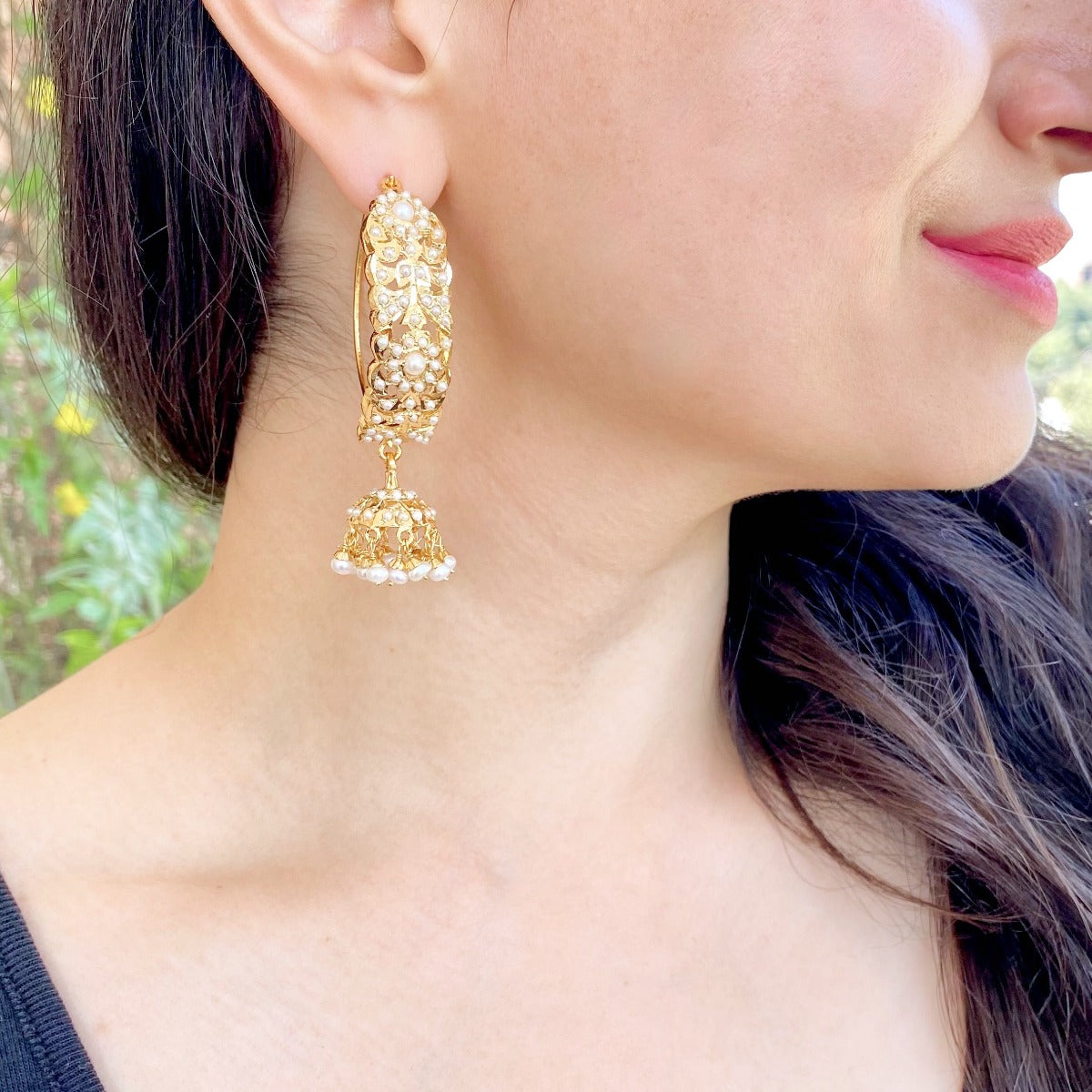 rustic jadau earrings in pearls
