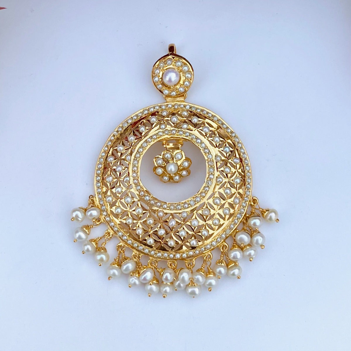 gold plated pendant with real pearl