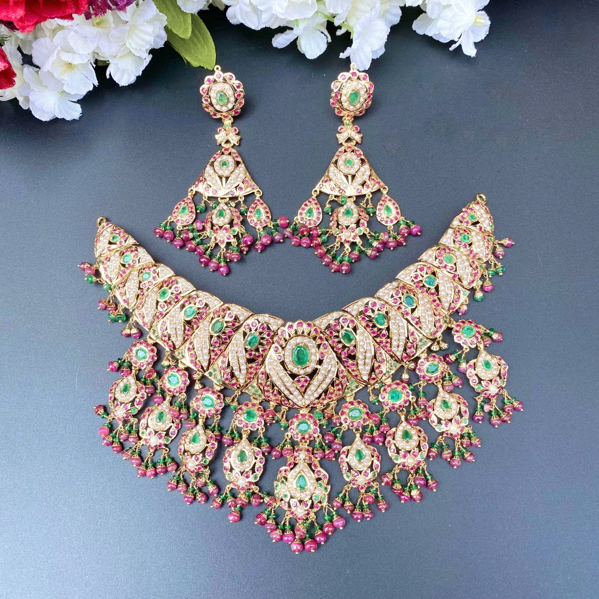 Traditional Bridal Jadau Necklace Set in 22ct Gold GNS 154
