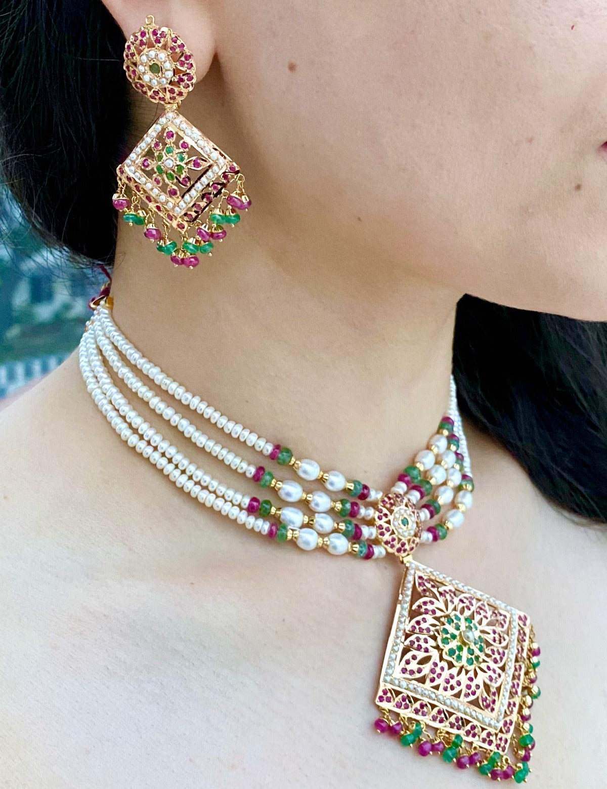 traditional indian necklace set