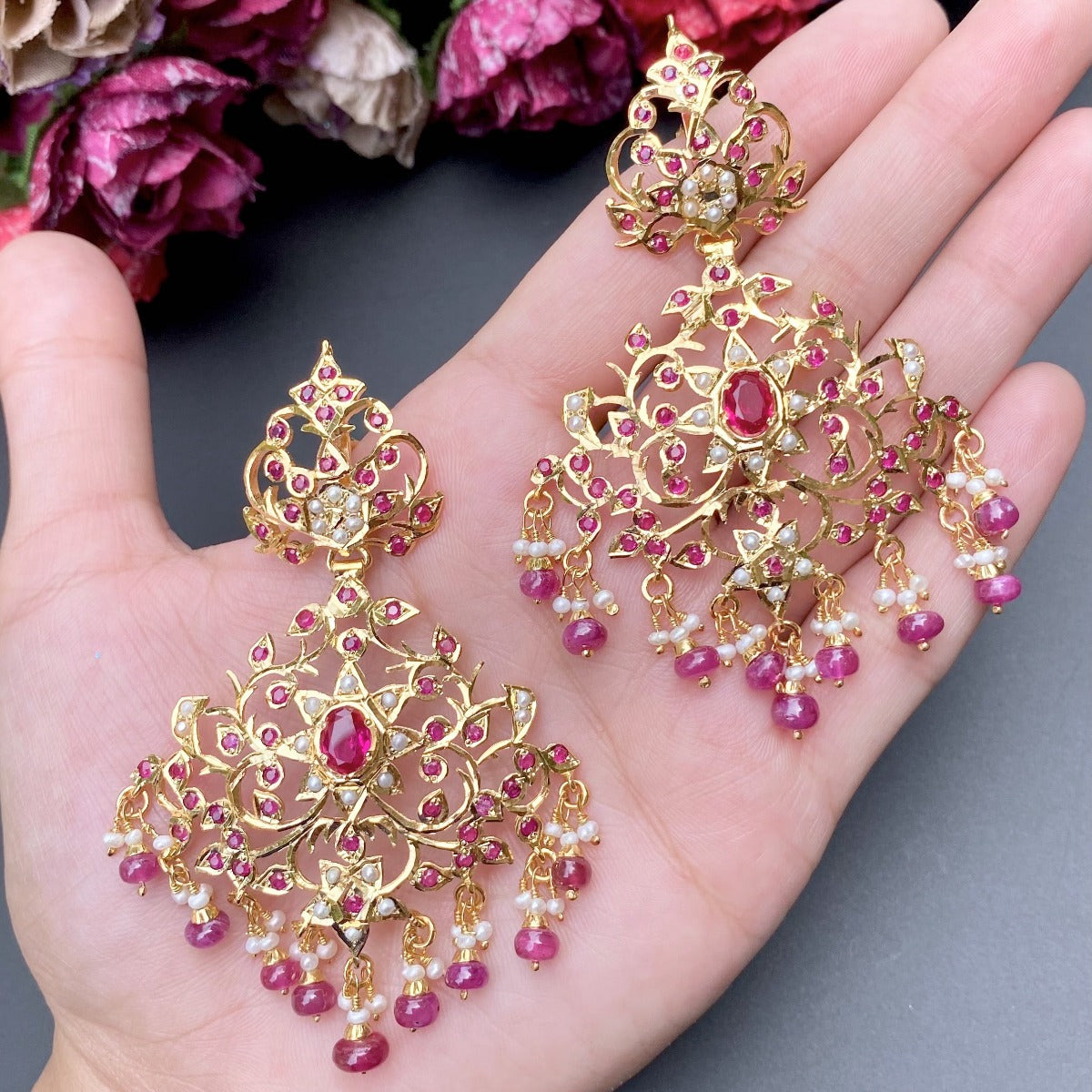 Indian Bridal - deals Stone Set In A Gold Colored Base Embellished With Beadwork In Hot Pink