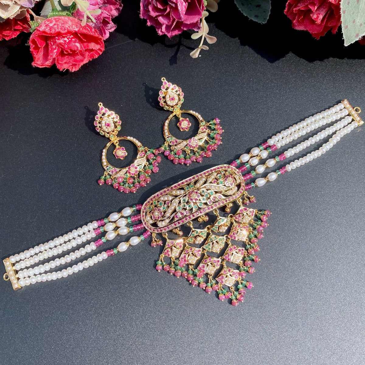 traditioanal rajasthani aad necklace with v shaped jaal