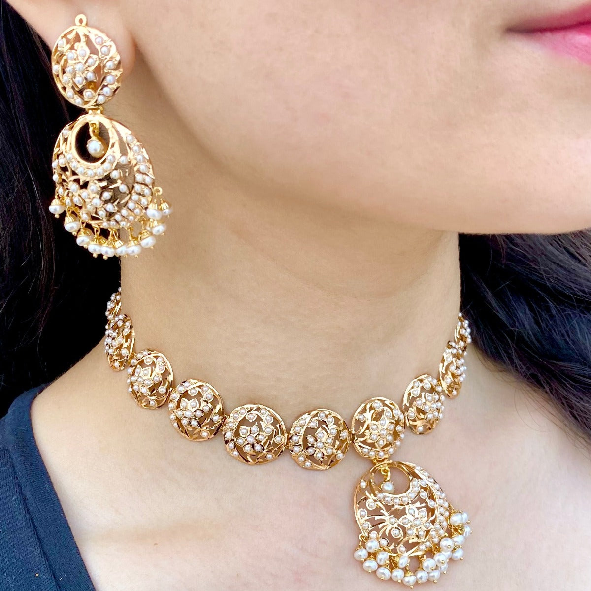 Majestic Chand Bali Gold Necklace Set