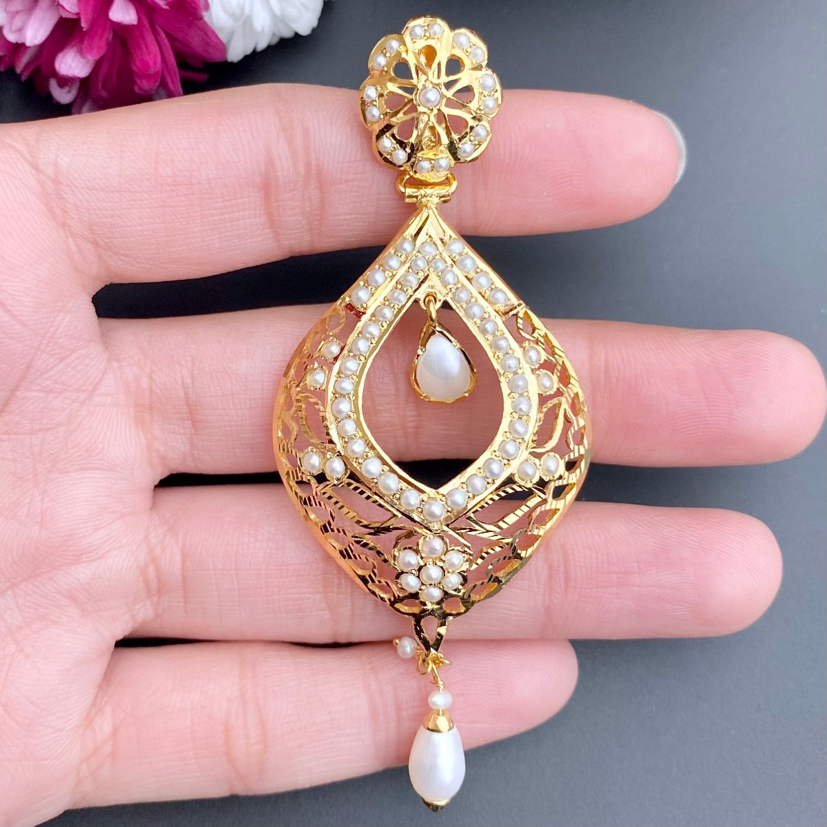 pakistani pearl earrings