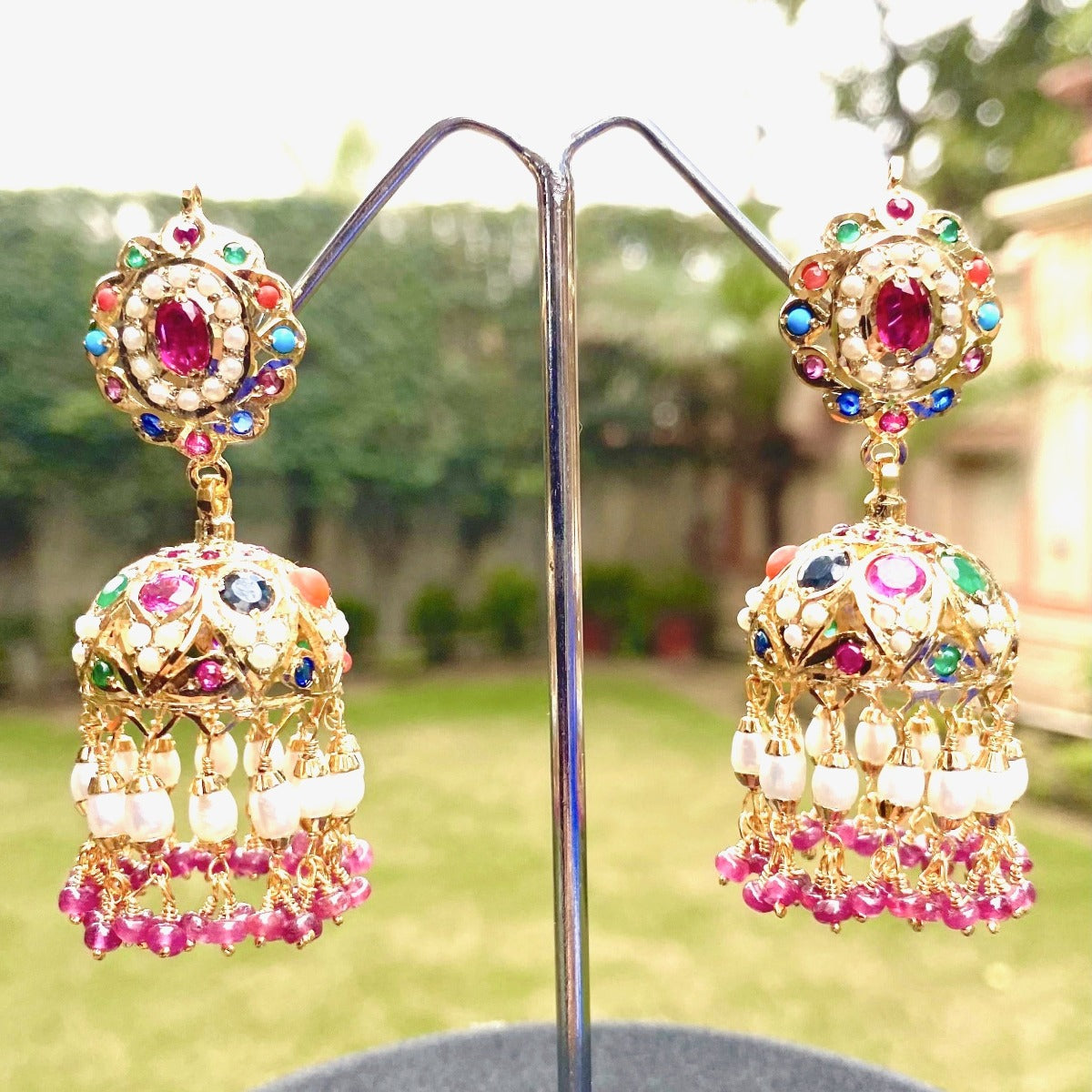 Gold hot sale colour jhumkas