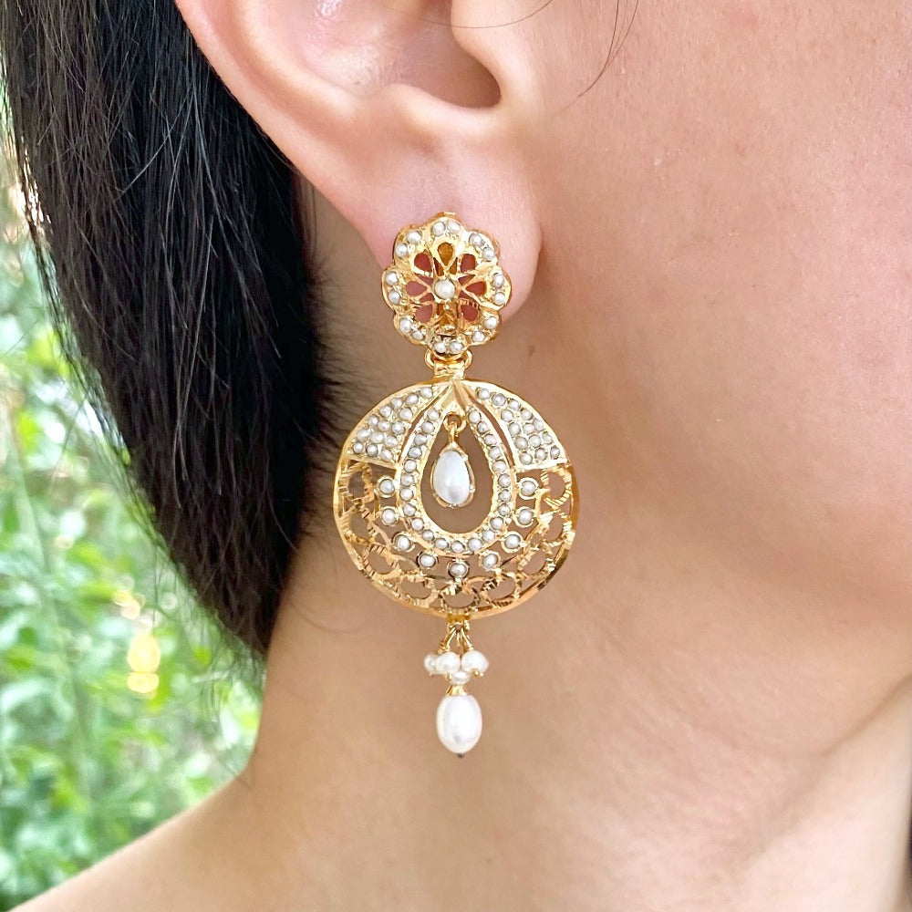 pearl chandbali earrings