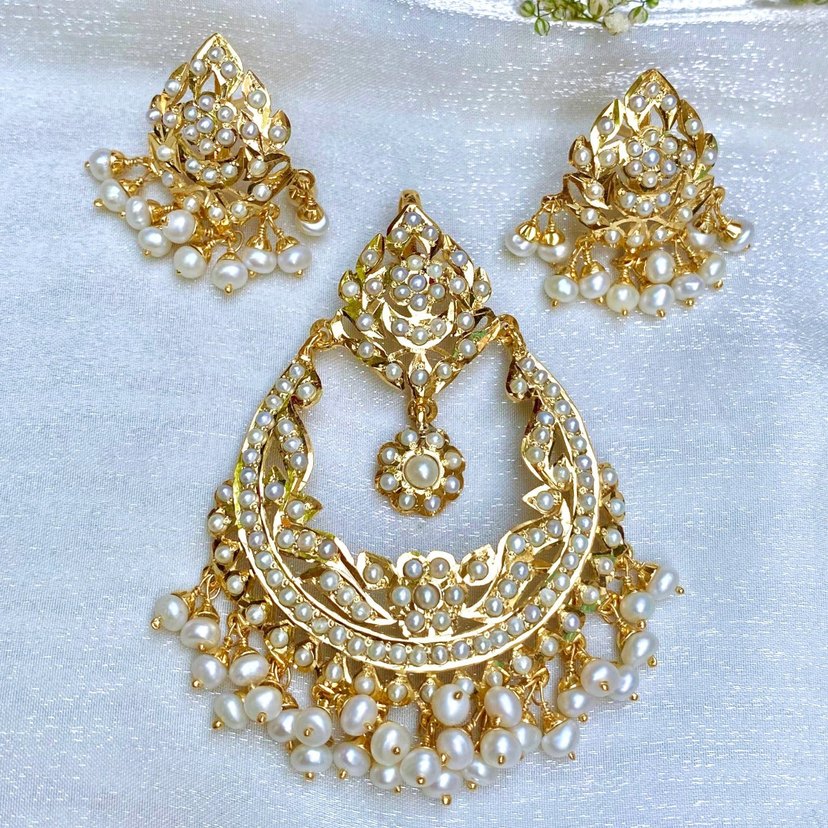amritsari jadau jewellery in pearl